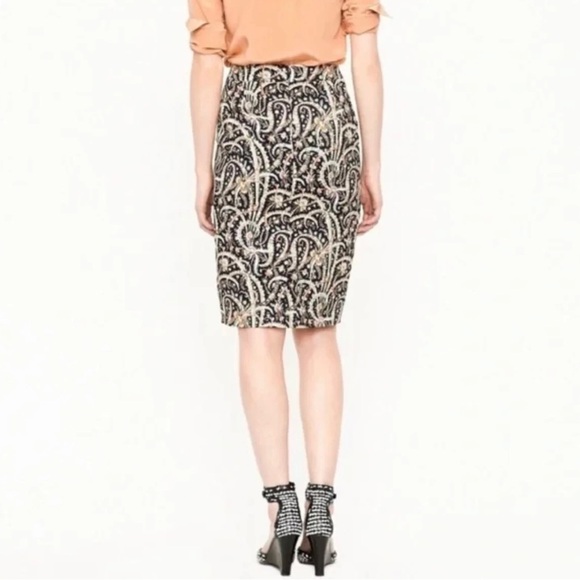 J. CREW Pencil Skirt Sz 6 Feather Paisley Print Navy Blue Multi No. 2 Office - Picture 2 of 13